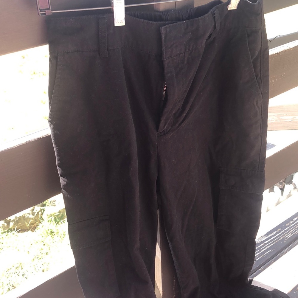 Forever 21 Cargo pants: Size L